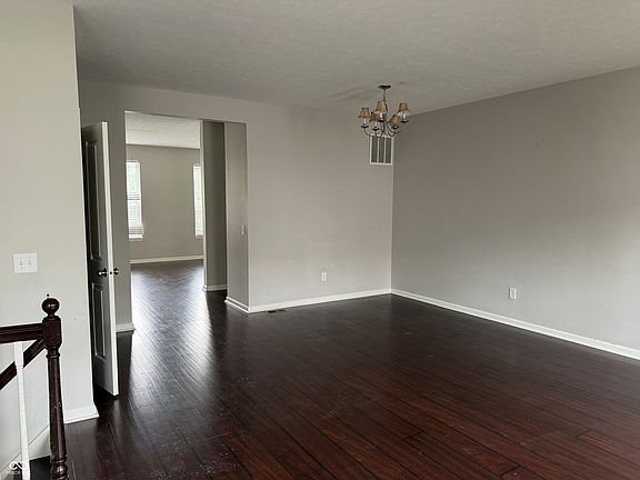 5th image of 9461 Tanhurst Dr