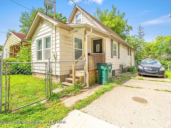 2nd image of 1216 Bensch St