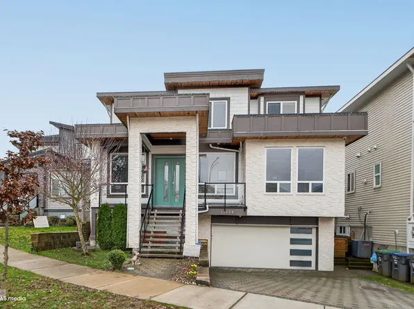 14298 62nd Ave, Surrey, BC V3X 0B8