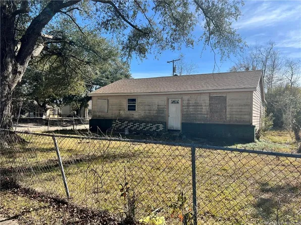 2312 Lilly St, Lake Charles, LA 70601