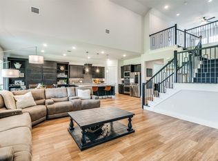 4032 Yellow Jasmine Ln, Forney, TX 75126