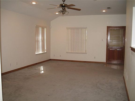 3rd image of 506 Sagittarius St