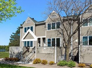 1575 Wayzata Blvd W #E, Long Lake, MN 55356