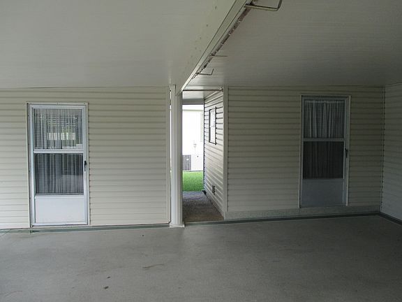 2nd image of 144 Palo Verde Dr