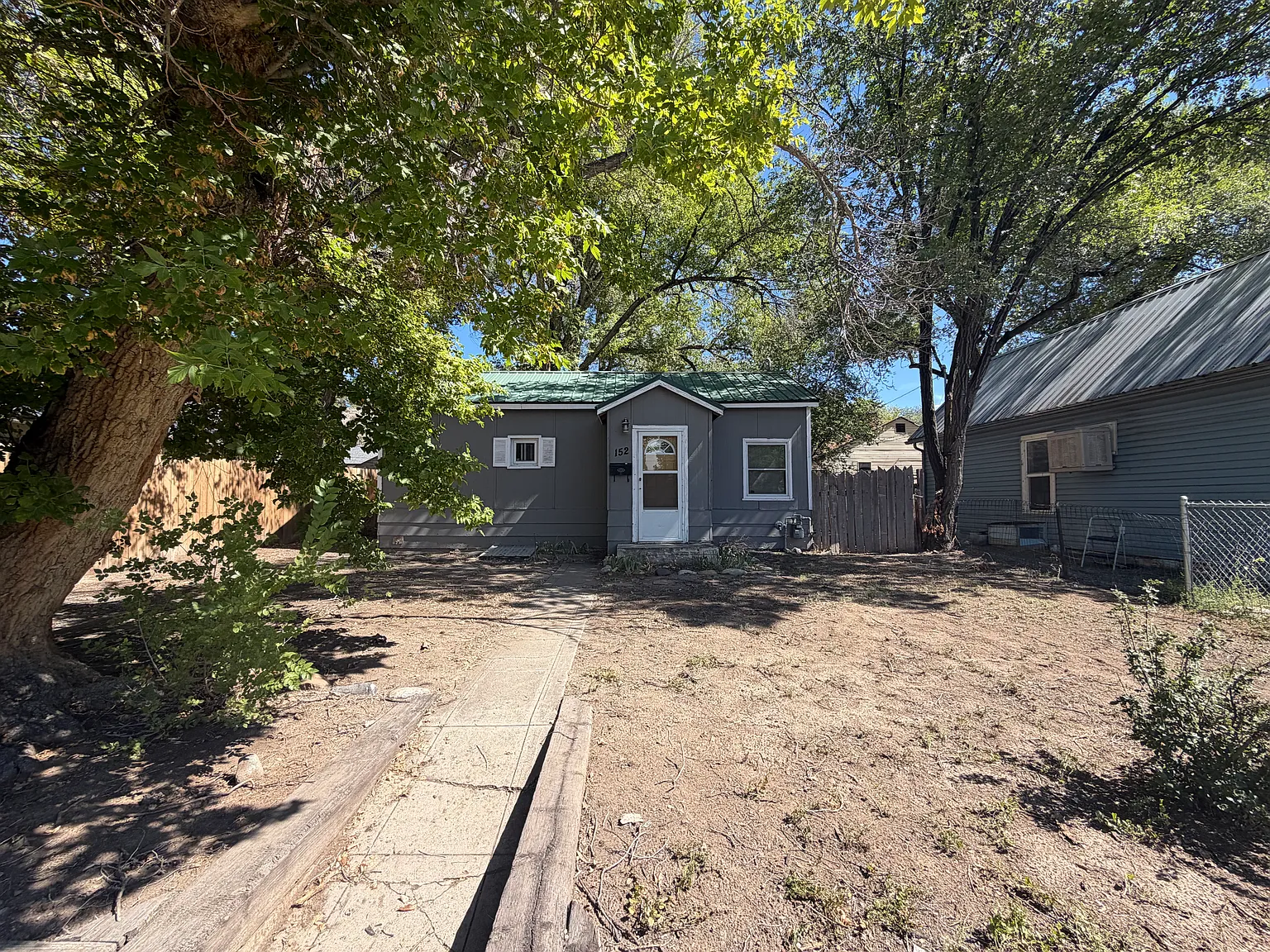 2 bed, 782 sqft, $1,350 — Photo 1