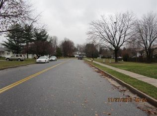 D1 Lincoln Ln, Dayton, NJ 08810