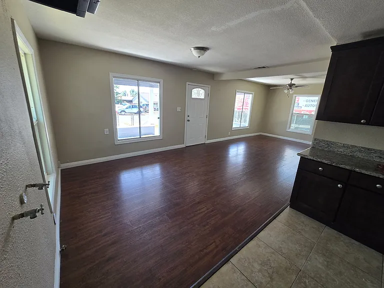 228 Prospect Ave — Photo 18