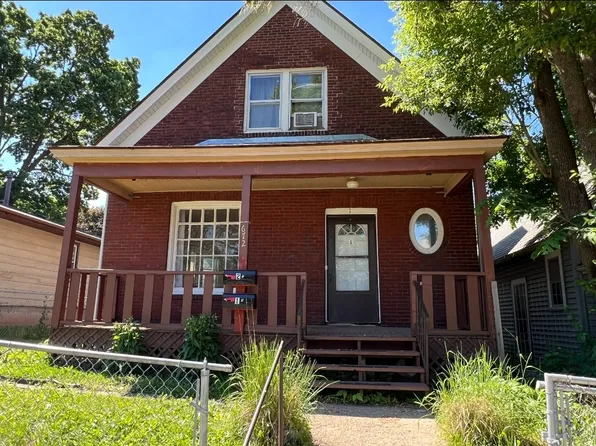 672 Case Ave #1, Saint Paul, MN 55106
