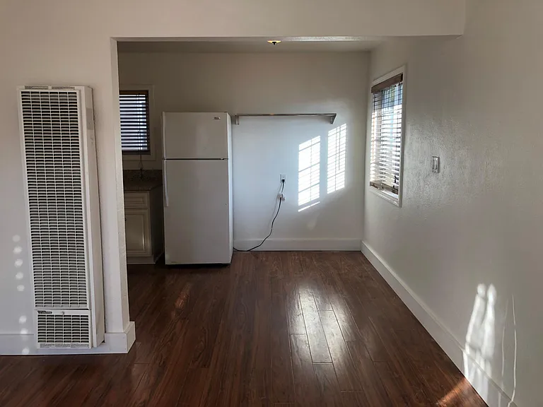 4730 W Point Loma Blvd #1 — Photo 4