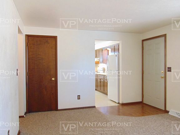 2nd image of 956 Langlade Ave