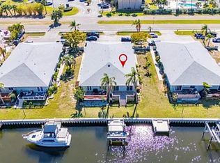 1025 Apollo Beach Blvd, Apollo Beach, FL 33572