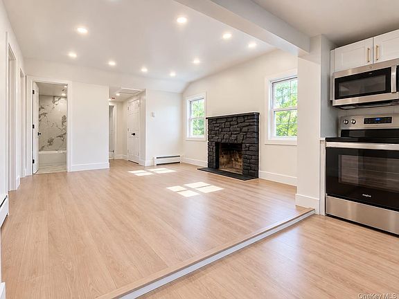 5th image of 65 Glenwood Road