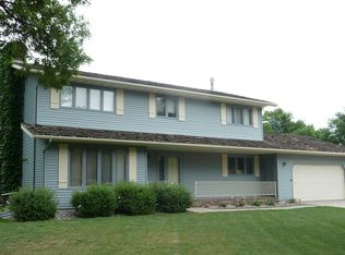 3607 Elm St N, Fargo, ND 58102