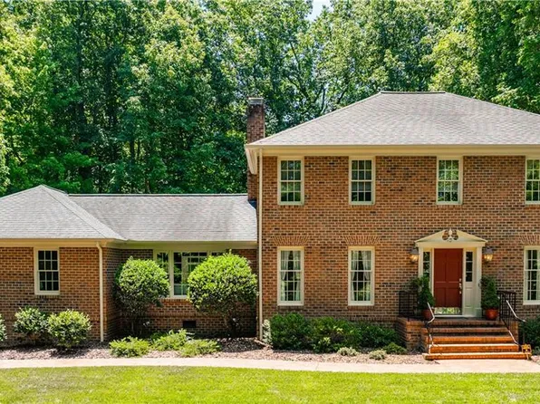 1270 Thayer Dr, Asheboro, NC 27205