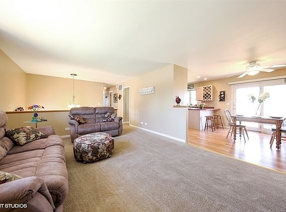 5th image of 6502 Woodridge Dr