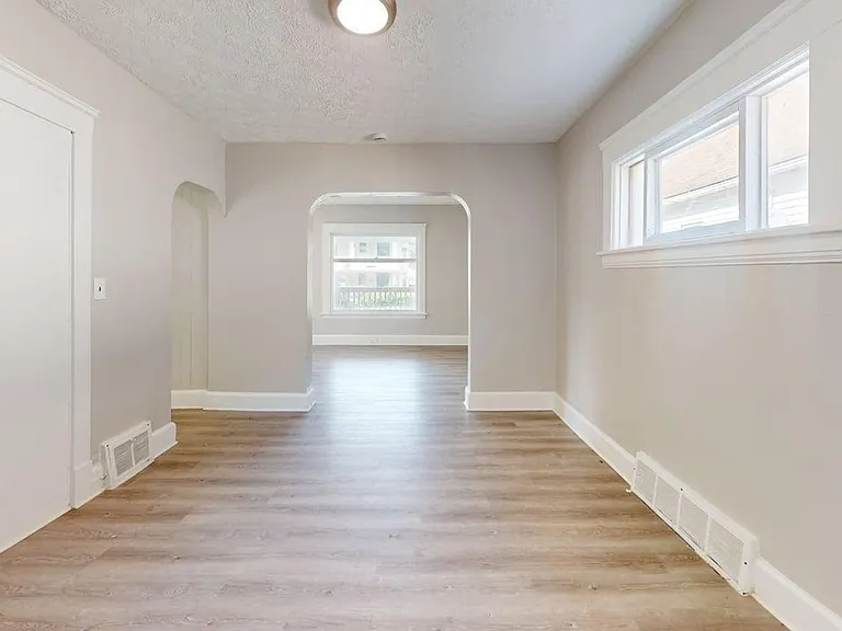 7424 Indiana Ave — Photo 24