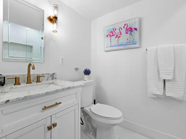 108 SE 11th Avenue, Pompano Beach, FL 33060