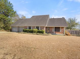 1741 Longacre Rd, Deridder, LA 70634