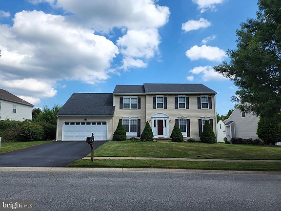 2nd image of 121 Ballymeade Dr