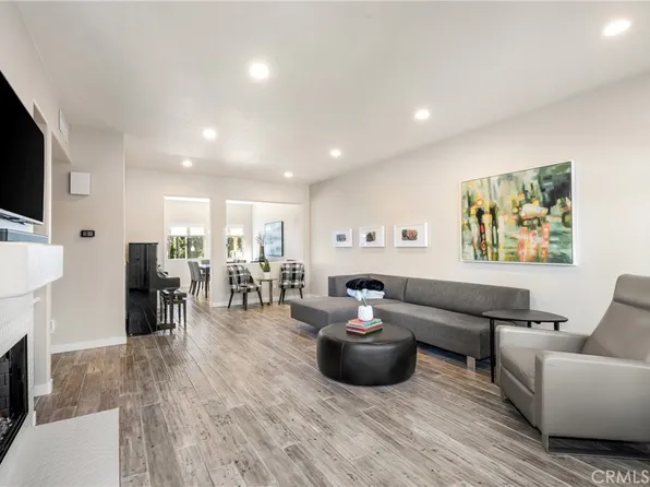 522 N Pageant Dr Unit B, Orange, CA 92869