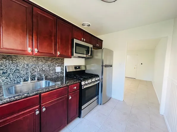 3976 Morrell St APT 4, San Diego, CA 92109