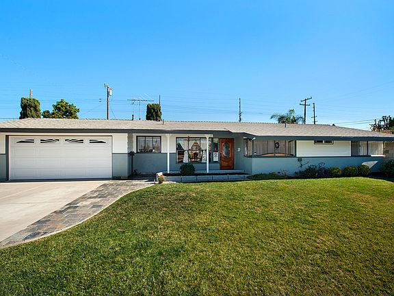 2nd image of 8432 Trinette Dr