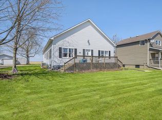 6405 Chicago Rd, Yorkville, IL 60560