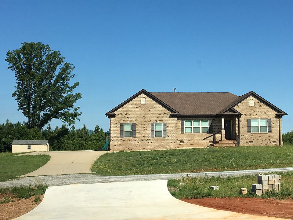 2nd image of 381 Brass Rail Rd