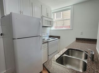 7005 N Ridge Blvd #G, Chicago, IL 60645