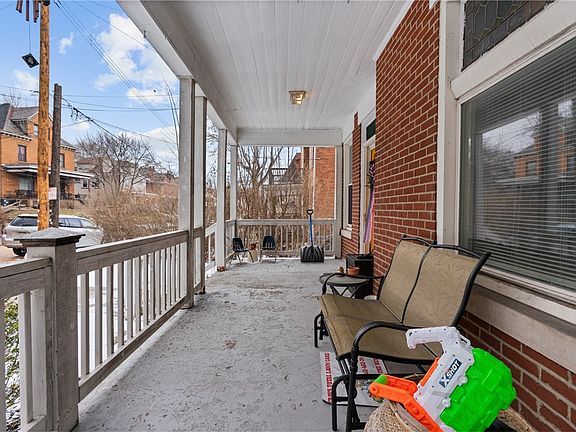 3rd image of 10 N Bryant Ave