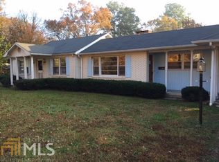 303 S Hill St, Toccoa, GA 30577