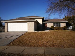 4036 Richmond Ct, Matteson, IL 60443
