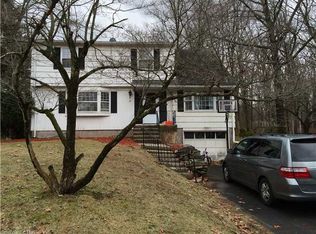 10 Hillsdale Dr, Ellington, CT 06029