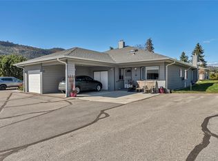 11121 Scott St #15, Summerland, BC V0H 1Z5