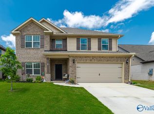 216 Jubilee Cir, Huntsville, AL 35803