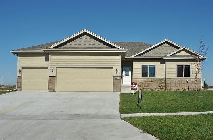 5423 Springbrook Drive