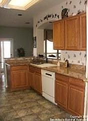 4th image of 190 Shannon Ridge Dr