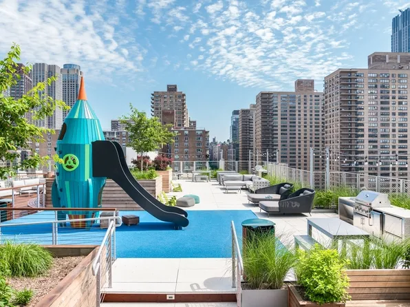 101 West End Avenue image 10 of 19