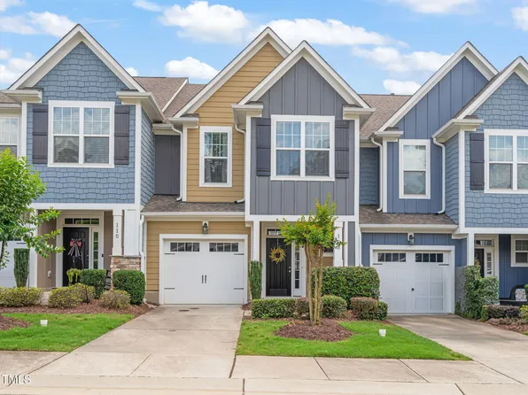 108 Hundred Oaks Ln, Holly Springs, NC 27540