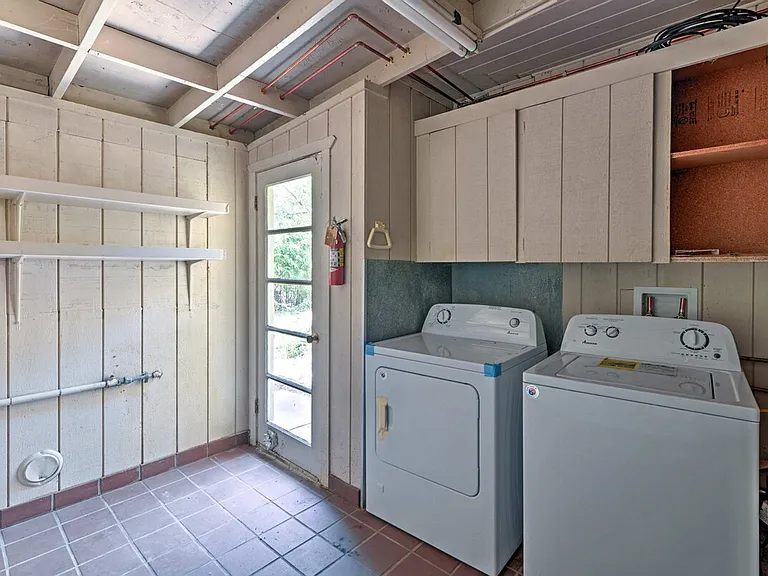 Laundry Room Cabinet