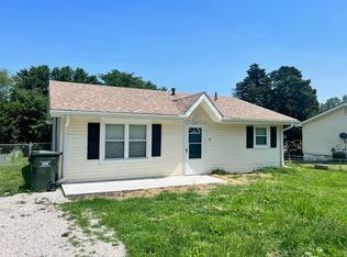 15 SE 250th Rd, Warrensburg, MO 64093
