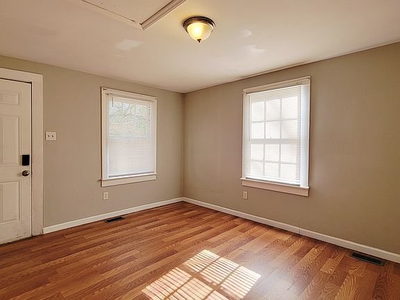 5th image of 104 Plum Tree Ln