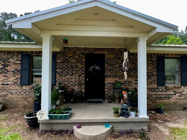 255 Buckatunna Chicora Clara Rd, Waynesboro, MS 39367