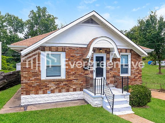 2nd image of 3222 Welsberg Dr
