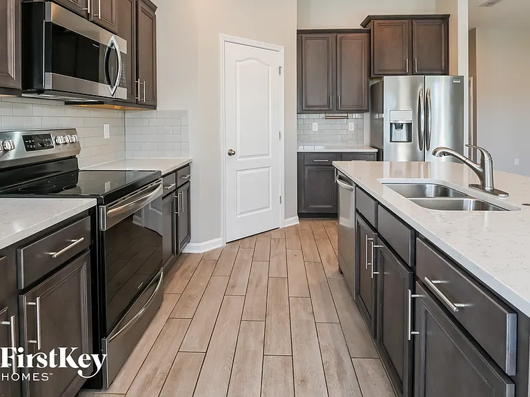 11637 Lake Chub Dr — Photo 6
