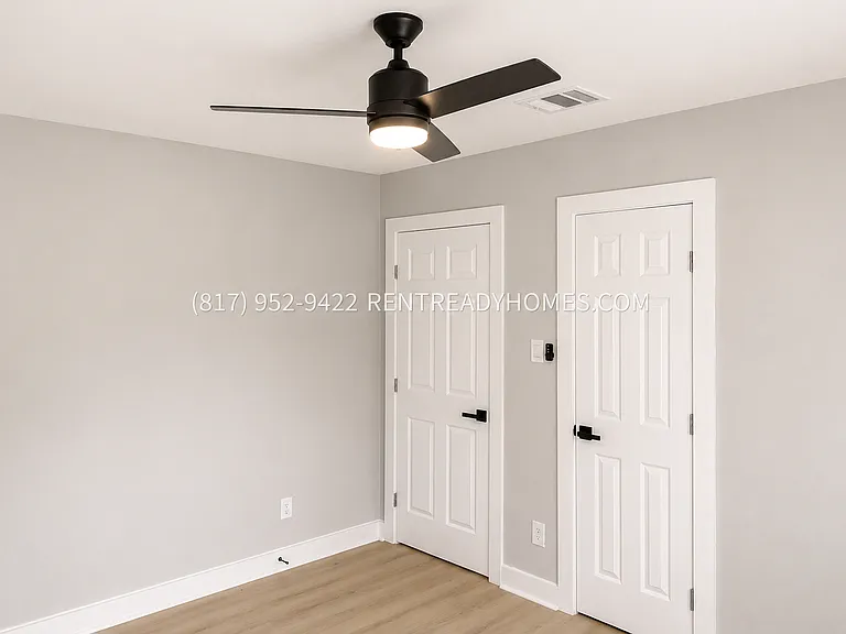 8112 Barkley St — Photo 8