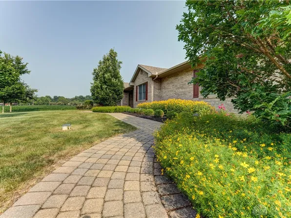 6243 Hartzell Rd, Greenville, OH 45331