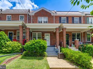 2217 39th Pl NW, Washington, DC 20007