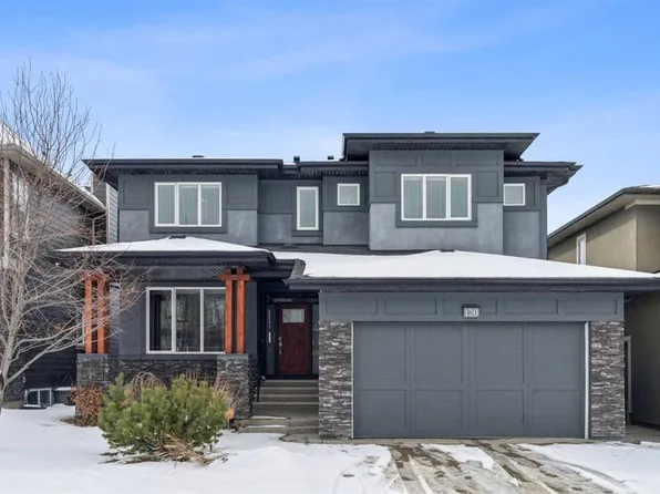 120 E Aspen Dale Way SW, Calgary, AB T3H 0S1