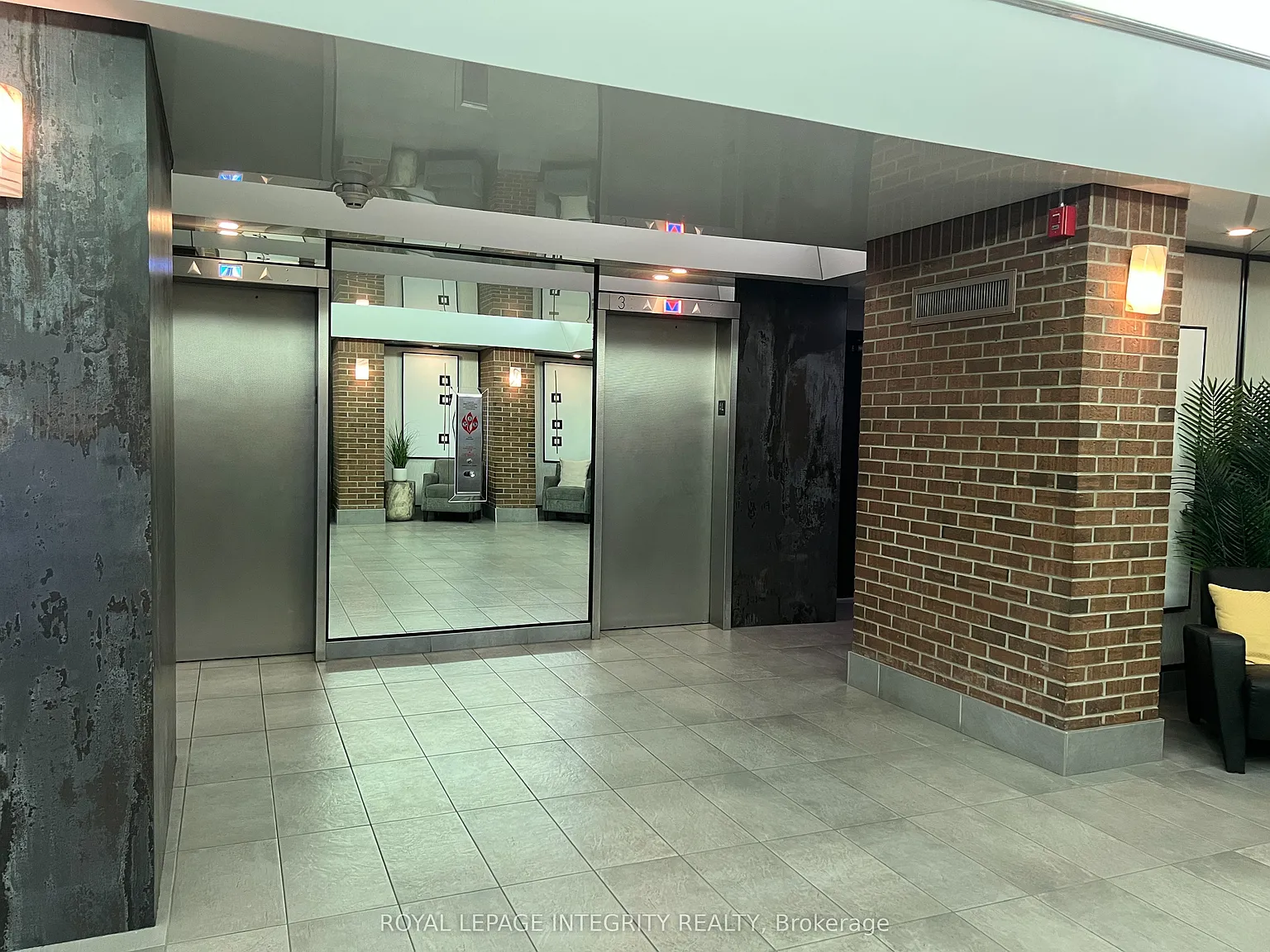 3 bed, $2,550 — Photo 3